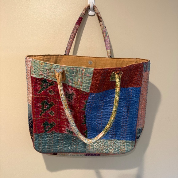 Kantha Patchwork boho tote - Picture 2 of 5